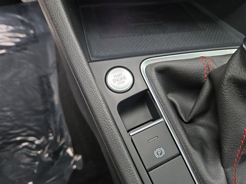 Used 2022 Volkswagen Jetta GLI Autobahn image 21