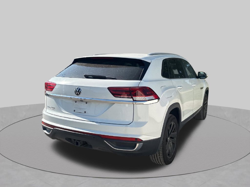 Used 2022 Volkswagen Atlas Cross Sport SE FWD image 35