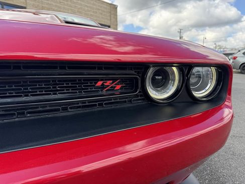 Used 2016 Dodge Challenger R/T Scat Pack w/ Leather Interior Group image 3