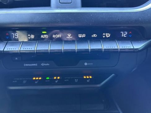 Used 2020 Lexus UX 250h w/ Premium Package image 16