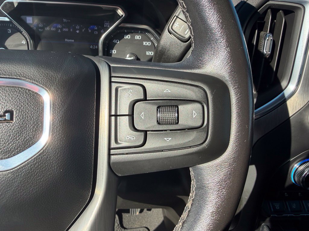Used 2022 GMC Sierra 3500 Denali w/ Denali Ultimate Package AWD/4WD image 29