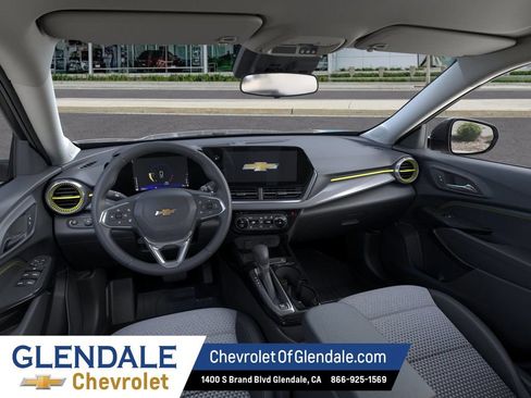 New 2026 Chevrolet Trax LT w/ Driver Confidence Package FWD image 9