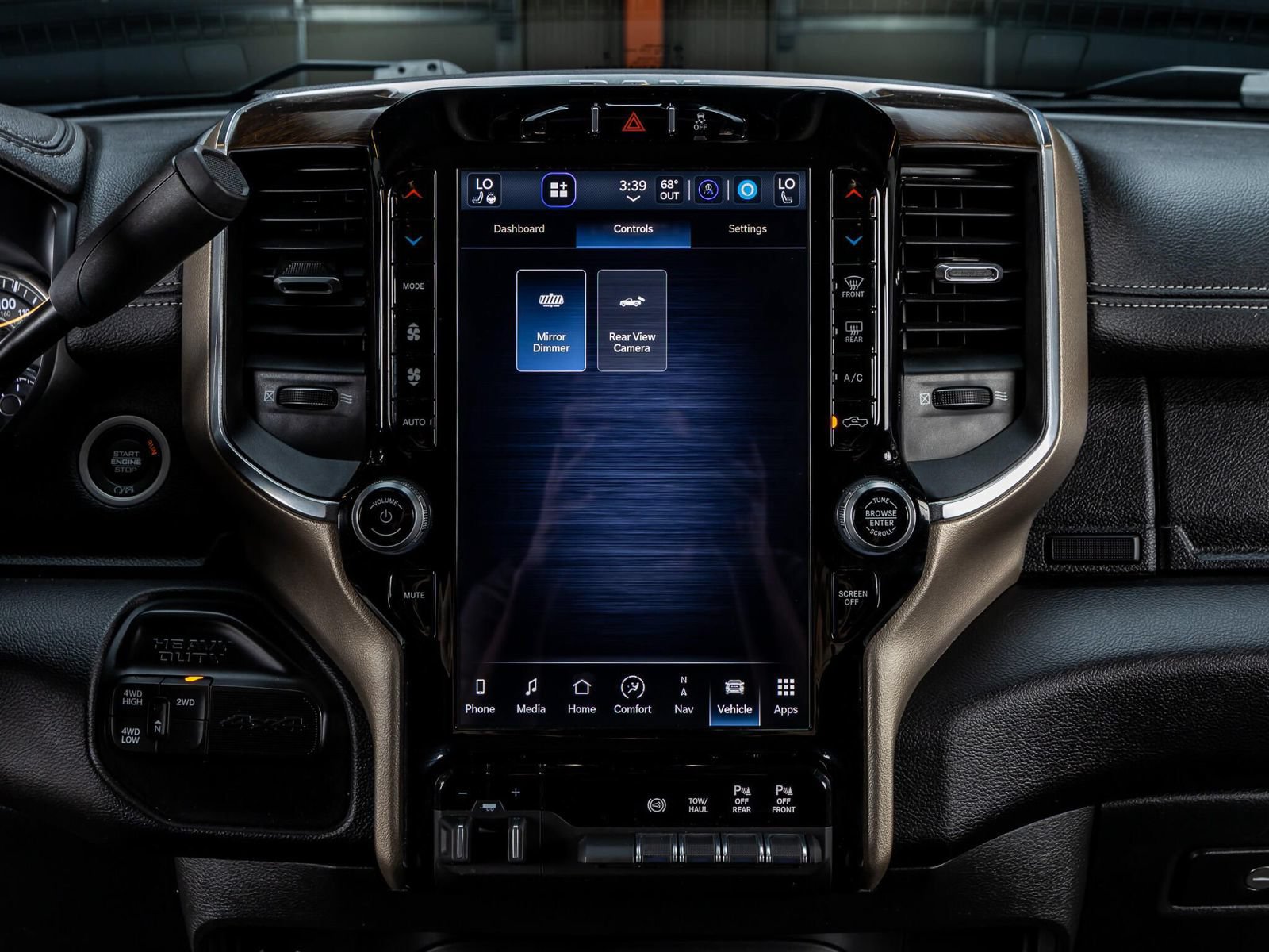 Used 2023 RAM 2500 Laramie AWD/4WD image 24