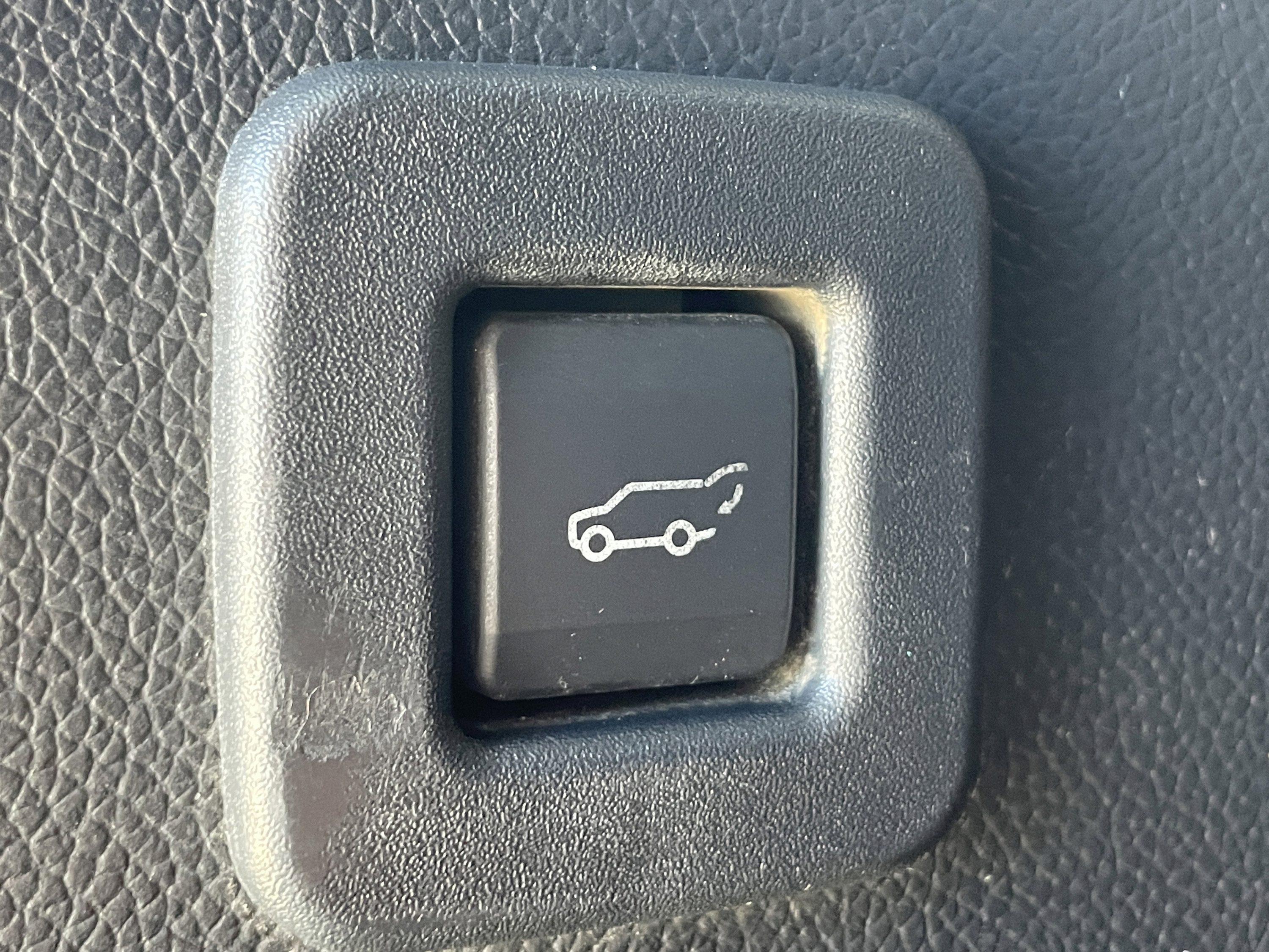 Used 2017 Ford Expedition Limited AWD/4WD image 34