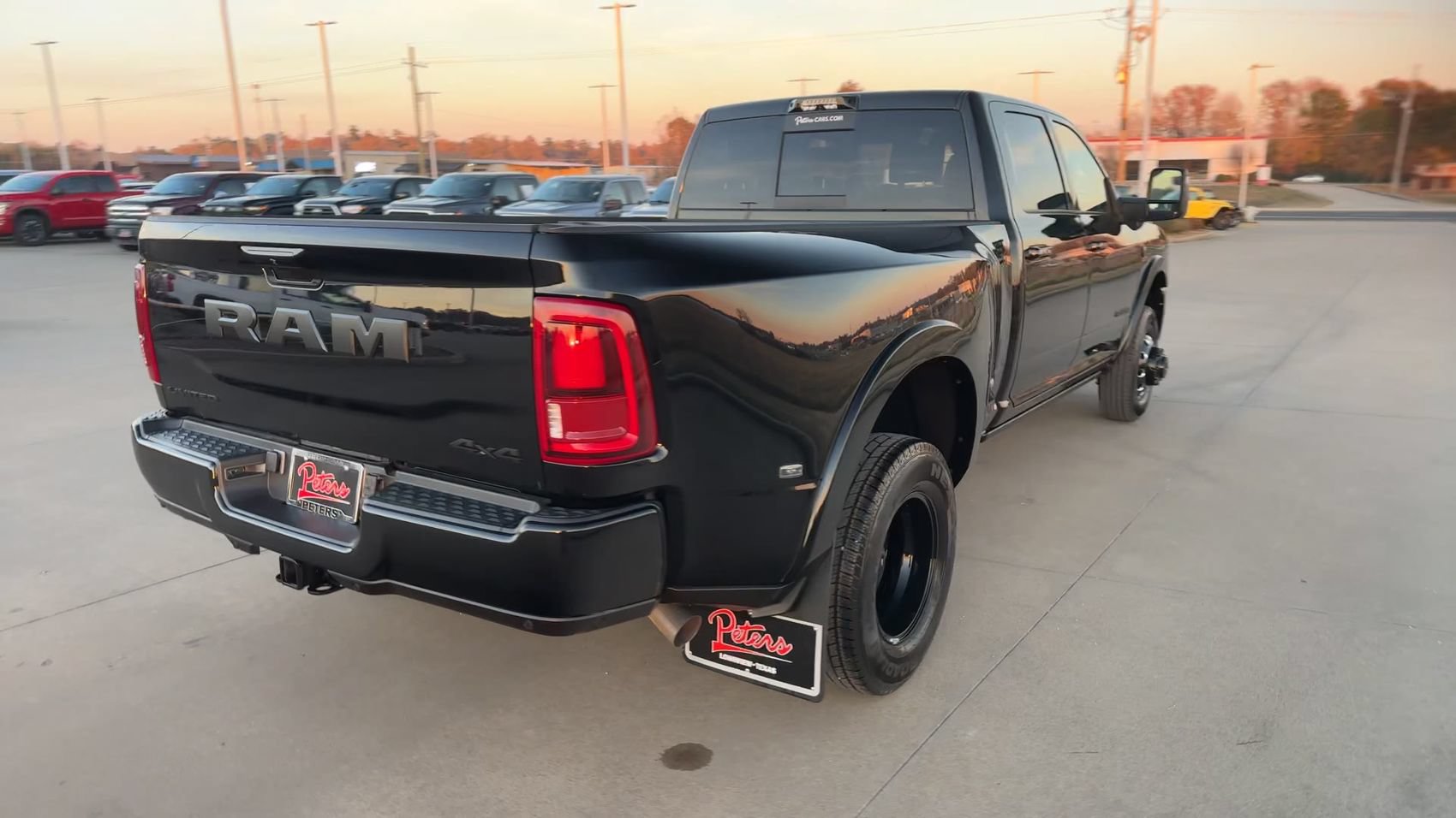 Used 2025 RAM 3500 Limited AWD/4WD image 7