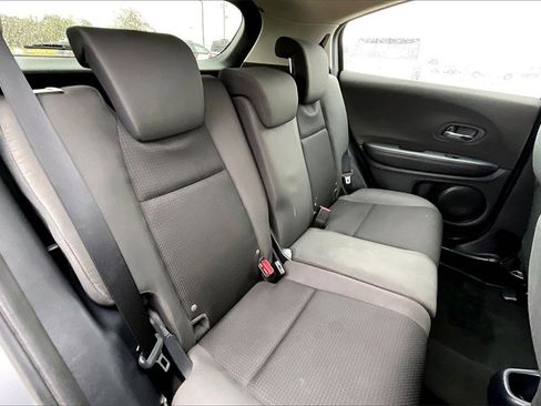 Used 2019 Honda HR-V LX image 22