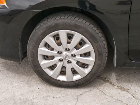 Used 2014 Nissan Sentra SV FWD image 5