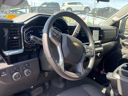 Used 2024 Chevrolet Silverado 2500 LT w/ LPO, Dark Essentials Package image 4