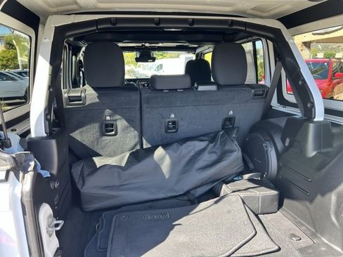 Used 2022 Jeep Wrangler Unlimited Rubicon 4xe w/ Cold Weather Group image 16