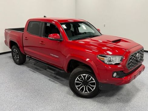Used 2023 Toyota Tacoma TRD Sport w/ Advanced Technology Package AWD/4WD image 35
