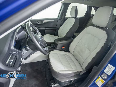 Used 2023 Ford Escape Active w/ Tech Pack #1 AWD/4WD image 28