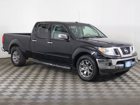 Used 2014 Nissan Frontier SL w/ SL Moonroof Package AWD/4WD image 49