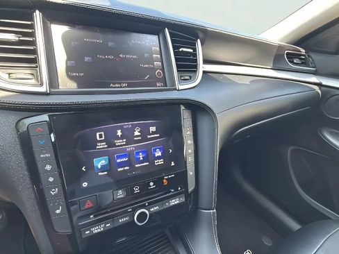 Used 2019 INFINITI QX50 Essential w/ Premium Heat Package AWD/4WD image 9