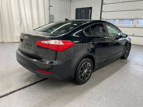 Used 2014 Kia Forte LX w/ Popular Package FWD image 4