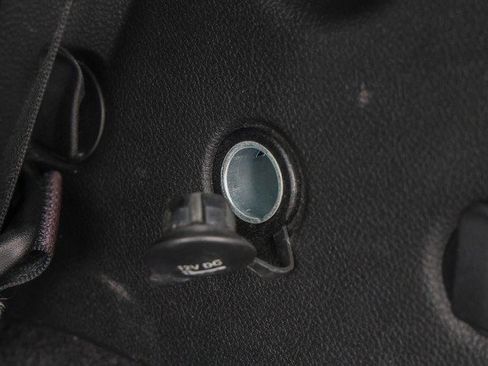Used 2024 Dodge Durango GT RWD image 31