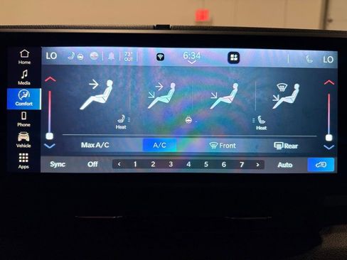 Used 2024 Jeep Wrangler Sport S image 22