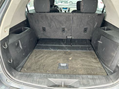 Used 2011 Chevrolet Equinox LS w/ Bluetooth Package image 20