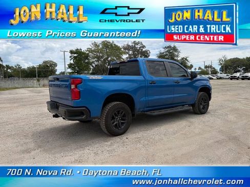 Used 2022 Chevrolet Silverado 1500 LT Trail Boss w/ LT Trail Boss Premium Package AWD/4WD image 11