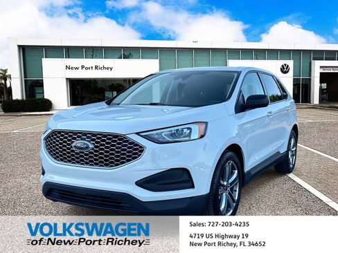 Used 2023 Ford Edge SE image 1