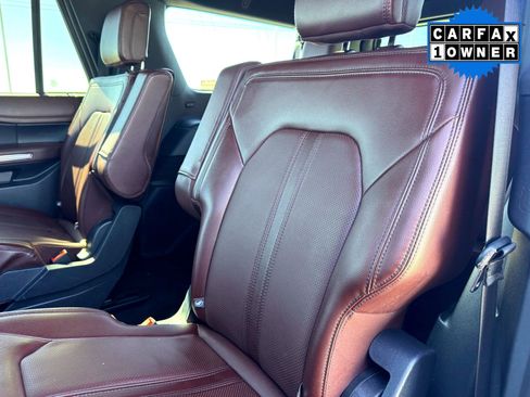 Used 2024 Ford Expedition Max Limited image 18