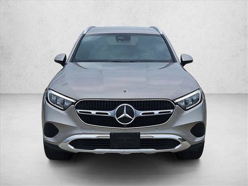 Used 2024 Mercedes-Benz GLC 300 image 2