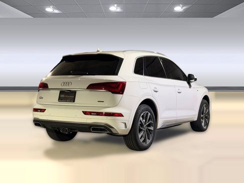 Used 2023 Audi Q5 2.0T Premium Plus w/ Premium Plus Package AWD/4WD image 9
