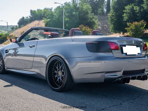 Used 2013 BMW M3 Convertible image 6