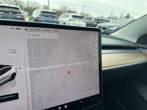 Used 2022 Tesla Model 3 Long Range image 16
