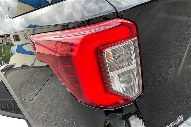 Used 2023 Ford Explorer ST w/ Equipment Group 401A AWD/4WD image 25