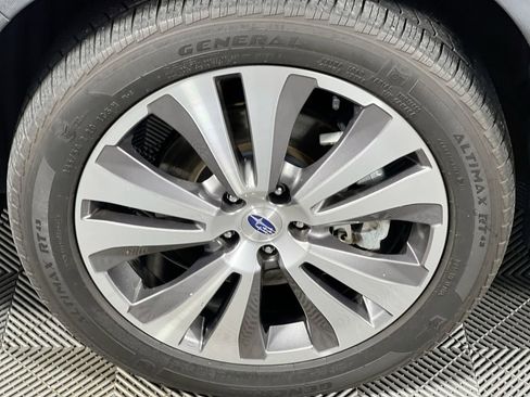 Used 2020 Subaru Ascent Limited w/ Popular Package #2A image 13