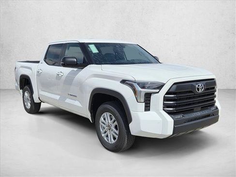 New 2026 Toyota Tundra SR5 AWD/4WD image 7