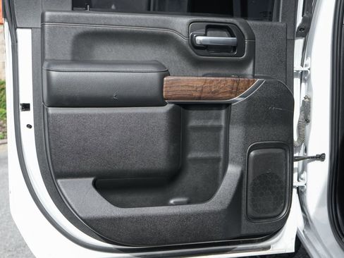 Used 2022 GMC Sierra 2500 Denali w/ Denali Ultimate Package image 38