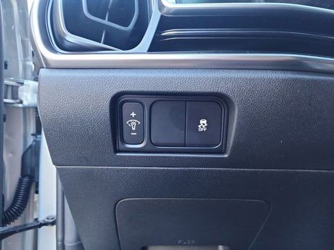 New 2026 Kia Sorento S w/ S Panoramic Sunroof Package FWD image 23