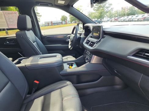 Certified 2024 Chevrolet Tahoe RST w/ Sport Performance Package image 8