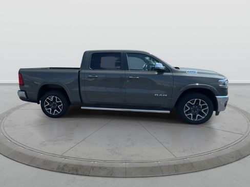 Certified 2026 RAM 1500 Laramie AWD/4WD image 9