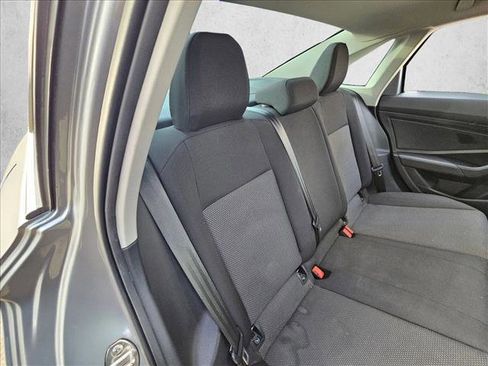 Used 2021 Volkswagen Jetta S image 19