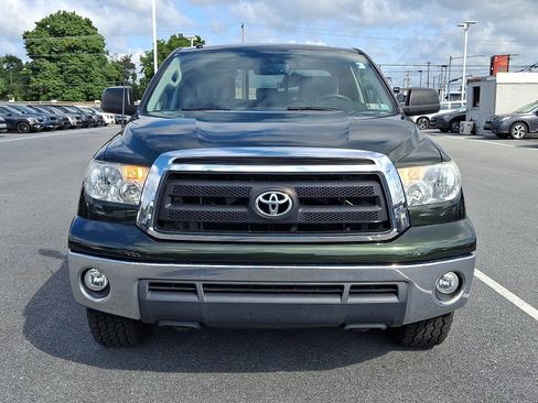 Used 2013 Toyota Tundra 4x4 Double Cab w/ SR5 Pkg image 2