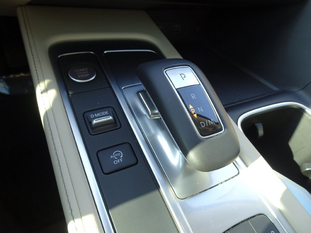Used 2024 INFINITI QX60 Luxe w/ Vision Package AWD/4WD image 19