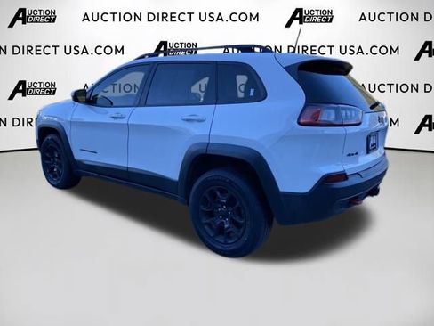Used 2022 Jeep Cherokee Trailhawk w/ Technology Group B image 20