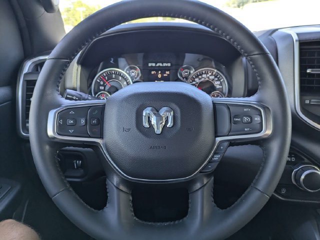 Used 2024 RAM 1500 Big Horn RWD image 28