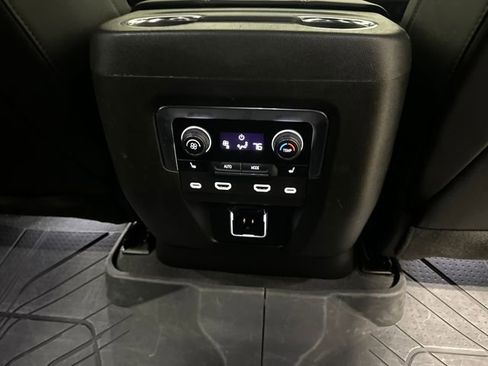 Used 2023 Chevrolet Tahoe High Country w/ Advanced Technology Package image 16