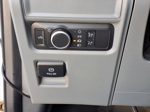 Used 2022 Ford F150 XL image 16