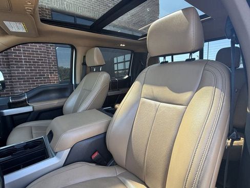 Used 2022 Ford F250 Lariat w/ FX4 Off-Road Package AWD/4WD image 18