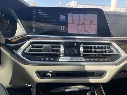 Used 2023 BMW X5 xDrive40i w/ Premium Package image 16