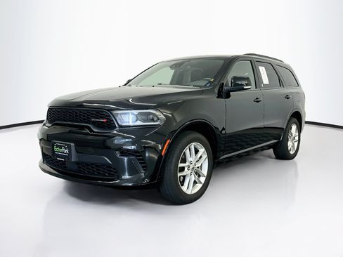 Used 2024 Dodge Durango GT AWD/4WD image 3