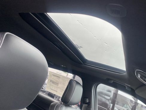 New 2025 Jeep Grand Cherokee L Altitude image 29