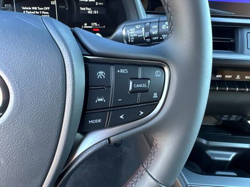 New 2025 Lexus UX 300h FWD image 30