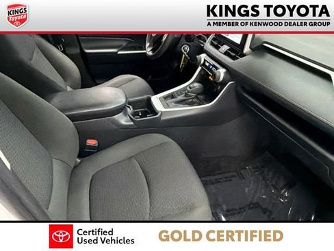 Certified 2024 Toyota RAV4 LE AWD/4WD image 10