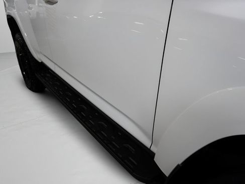 Used 2021 Toyota 4Runner TRD Off-Road AWD/4WD image 16