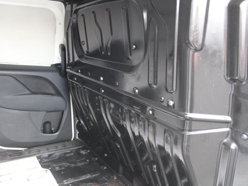 Used 2021 RAM ProMaster City Tradesman FWD image 24